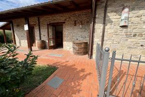 PORZIONE DI BIFAMILIARE A NOVAFELTRIA