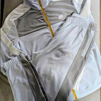 Tuta Nike tipo tennis 