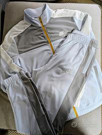 Tuta Nike tipo tennis 