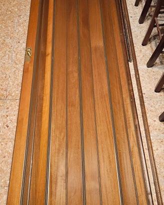 porta a soffietto in legno