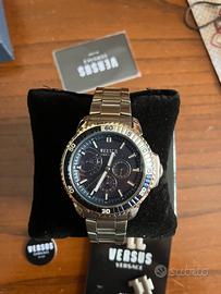 Orologio versus versace