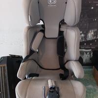 Seggiolino per auto