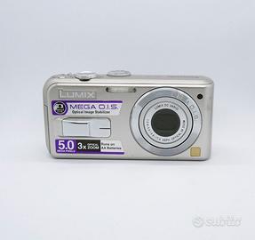 Panasonic Lumix DMC-LS3 Silver 5.0MP Digicam Y2K