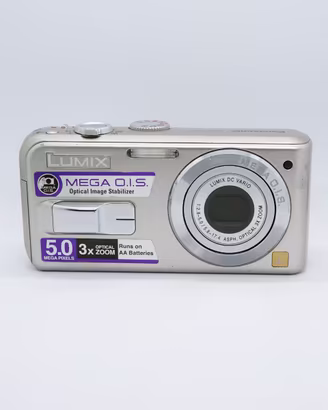 Panasonic Lumix DMC-LS3 Silver 5.0MP Digicam Y2K