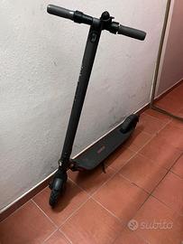 Monopattino elettrico Segway Ninebot