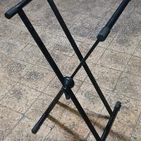 cavalletto per tastiera