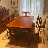 Tavolo sala da pranzo e 6 sedie