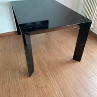 Tavolo nero allungabile 4/6/8/10 persone