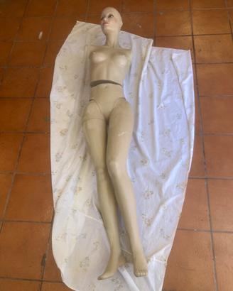Manichino donna