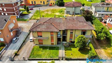 MOGLIA QUADRILOCALE CON INGRESSO INDIPENDENTE!