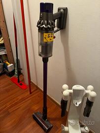 Dyson V10 absolute completa