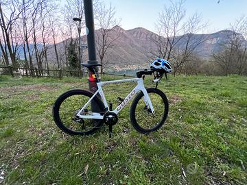 Gusto cobra con magene c606