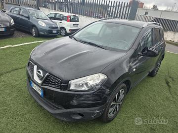 Nissan Qashqai Qashqai+2 2.0 dCi DPF 4WD aut. n-te