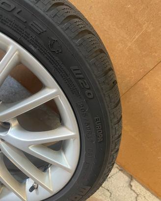4 Cerchi Originali BMW 17” + invernali