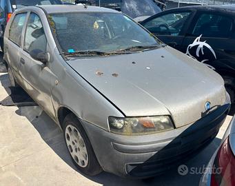 FIAT PUNTO per ricambi usati