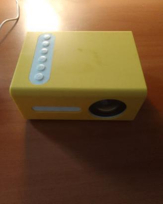 mini proiettore portatile