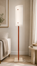 Piantana di Design Moderno