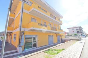 2 LOCALI A CAMPOMARINO