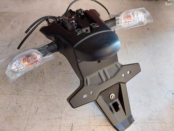 Parafango con frecce Yamaha Tenere' 700