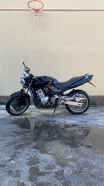 Honta hornet 600 anno 2000