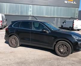 Cayenne diesel 3.0 tdi 2014