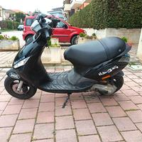 Piaggio zip