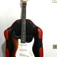 Stratocaster assemblata Yamaha