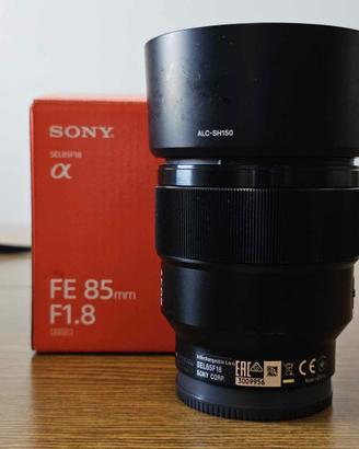 Sony FE 85mm f/1.8 per Sony E (Full Frame)