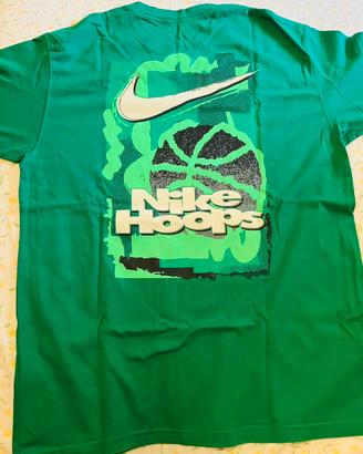 T-shirt Nike