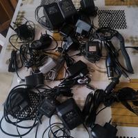 set 19 alimentatori vari 