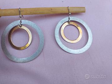 orecchini cerchi bicolori