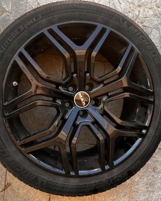 Cerchi e gomme range rover