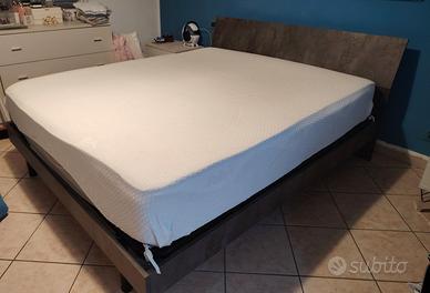 letto matrimoniale +rete a doghe