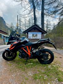 Super duke gt