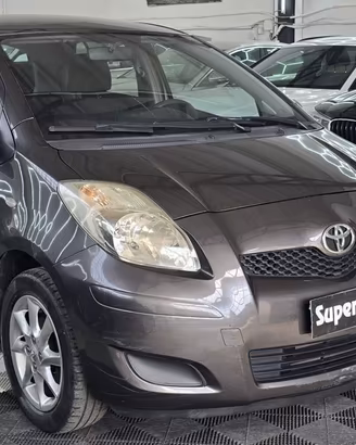 Toyota Yaris 1.0 BENZINA 95CV 5 porte Sol 2010