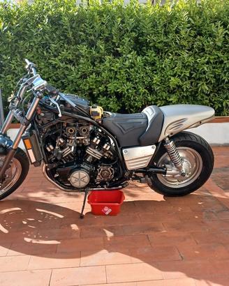 vmax 1200 codone posteriore