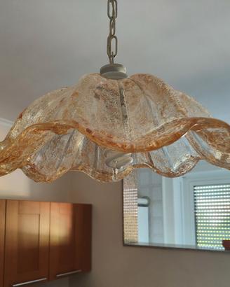 lampadario in vetro colore ambra 