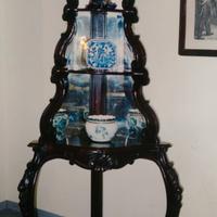 -ANGOLIERA A CONSOLLE LOMBARDA CON SPECCHIERA