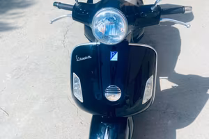 Vespa Piaggio 250 GTS come nuova