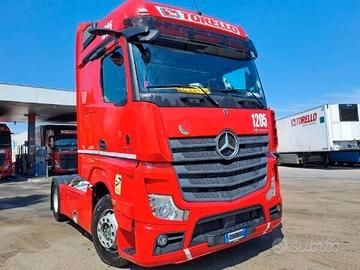 Mercedes-Benz Actros 1848