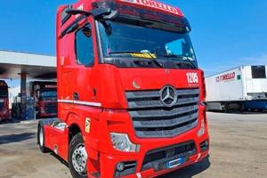 Mercedes-Benz Actros 1848