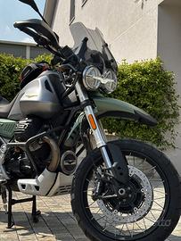 Moto Guzzi V85 TT Centenario 2021