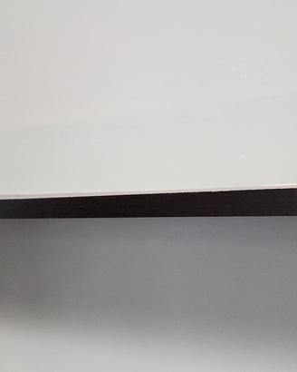 Mensole marrone nero