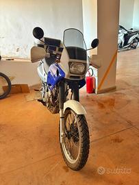 Honda Dominator RD08