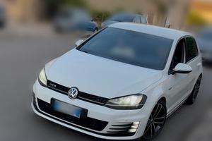 Volkswagen Golf 7 GTD 11/2015 Sport&Sound