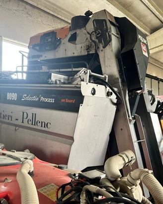 Vendemmiatrice usata Pellenc 8090 Selectiv Process