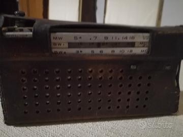 Radio WALTHAM TRANSISTOR 7 vintage