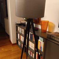 Lampada treppiedi 