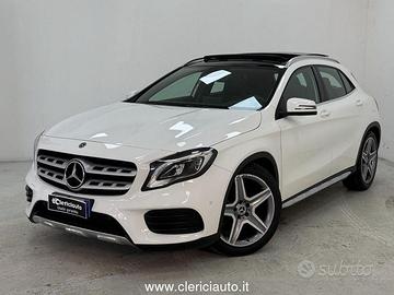 Mercedes-Benz GLA 200 d Automatic 4Matic Prem...