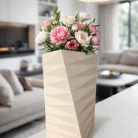 Vaso Cedrick di design moderno artigianale unico